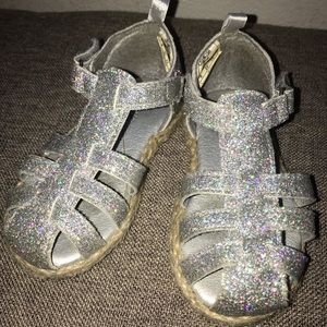🔥NWOT Girls Sparkle Shoes